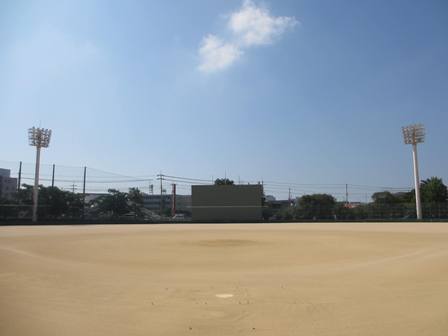 中央運動公園内中央多目的グラウンド