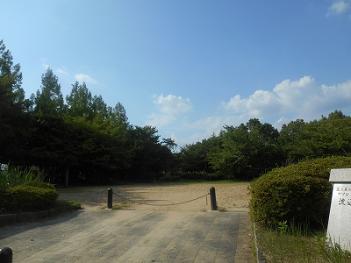 流通東公園北広場