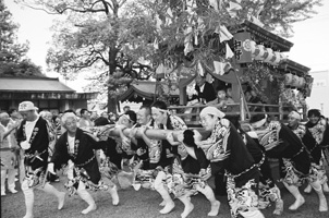 写真：西宮の祭礼