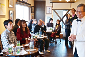 写真：BAR THE TIME カクテル教室