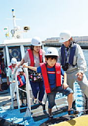 写真：バスで行く！親子で環境学習ツアー